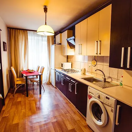 Elit 3 Balcons Apartments Lviv Room photo